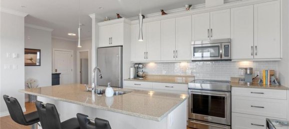 2 bedrooms Condo in British Columbia, Canada No. 1146 7