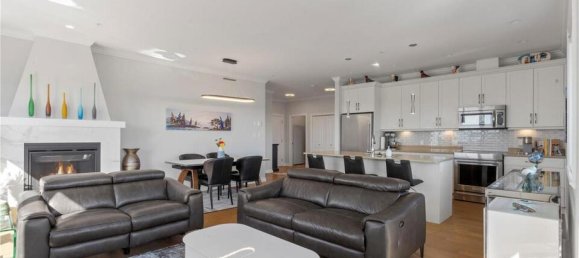 2 bedrooms Condo in British Columbia, Canada No. 1146 12