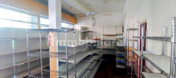 Imóvel comercial de 3 divisões em Biella, Italy N.º 58660 11