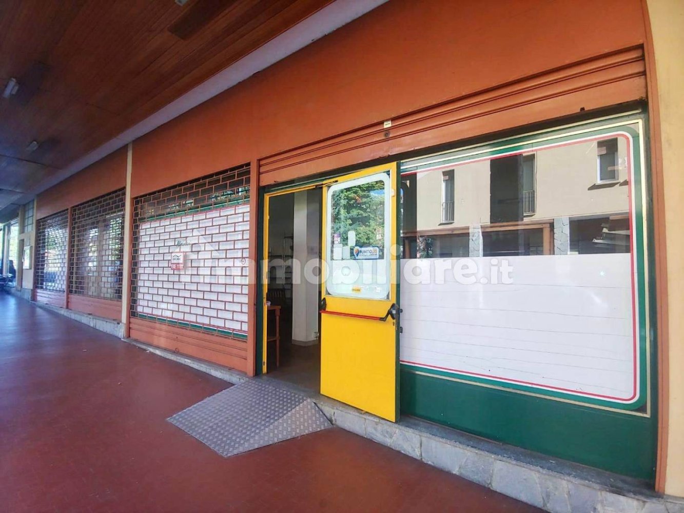 Imóvel comercial de 3 divisões em Biella, Italy N.º 58660