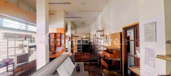 Imóvel comercial de 3 divisões em Biella, Italy N.º 58660 4