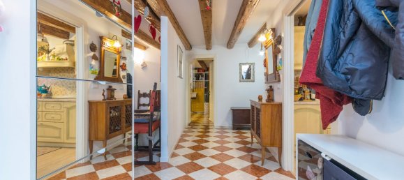 6 rooms Duplex in Venice, Italy No. 280379 2