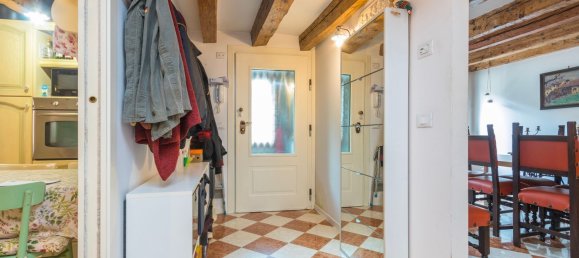 6 rooms Duplex in Venice, Italy No. 280379 4