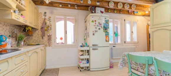 6 rooms Duplex in Venice, Italy No. 280379 8