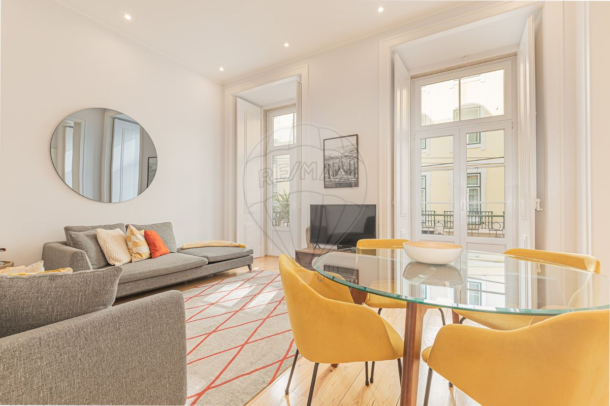 2 bedrooms Apartment in Lisbon, Portugal No. 134032