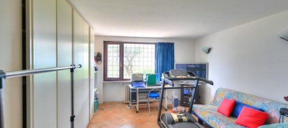 3 rooms Villa in Gardone Riviera, Italy No. 8012 52