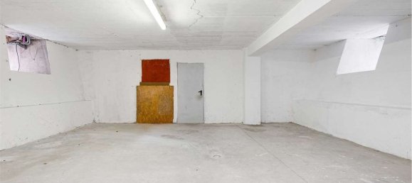 2-salle Appartement à Olginate, Italy No. 281662 33