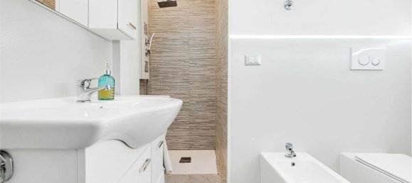 2-salle Appartement à Olginate, Italy No. 281662 29