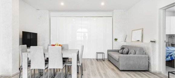 2-salle Appartement à Olginate, Italy No. 281662 17