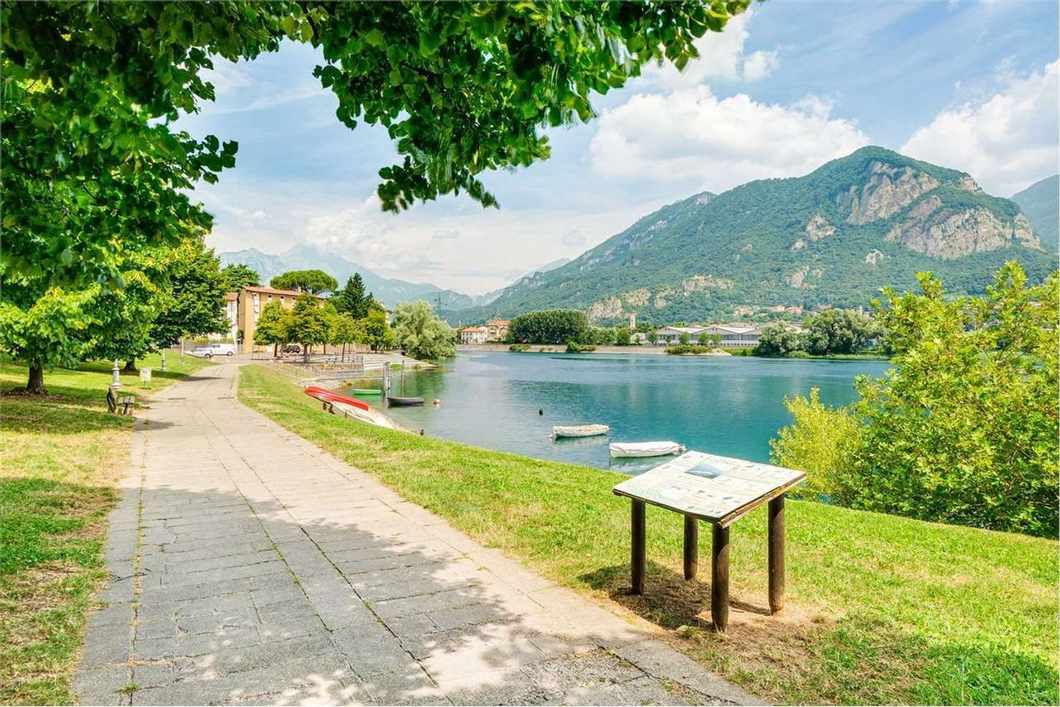 2-salle Appartement à Olginate, Italy No. 281662