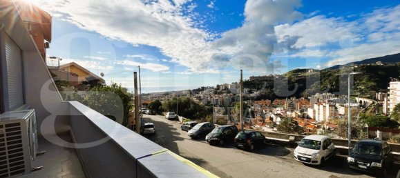 2 bedrooms Apartment in Messina, Italy No. 84390 8