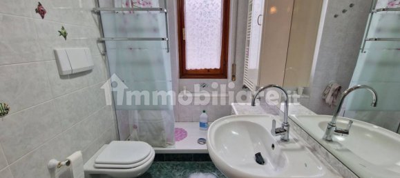 2 chambres Appartement à Serra Riccò, Italy No. 172280 18