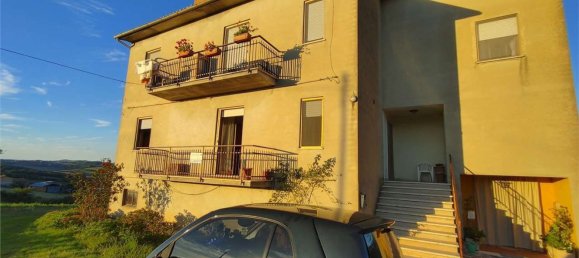 Apartamento T5 em Todi, Italy N.º 348327 4