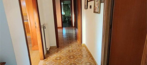 Apartamento T5 em Todi, Italy N.º 348327 21