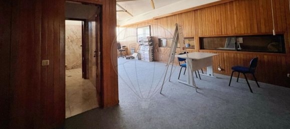 384m² Office in Coimbra, Portugal No. 54995 16