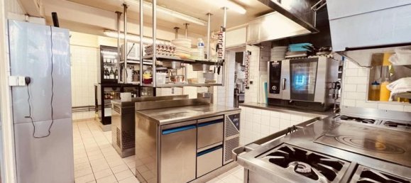 100m² Commercial property in Beaune, France No. 314721 4