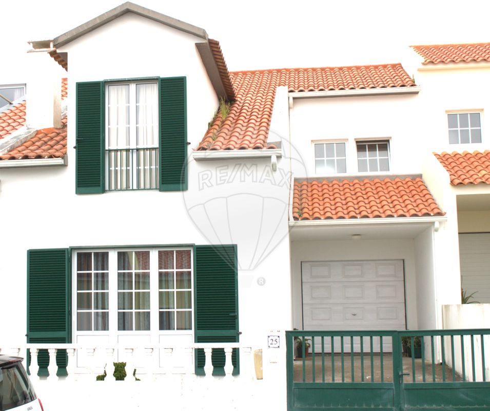 3 Schlafzimmer Haus in Ponta Delgada, Portugal, Nr. 33699