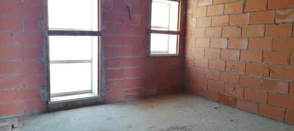 4 bedrooms Villa in Codevigo, Italy No. 370171 13