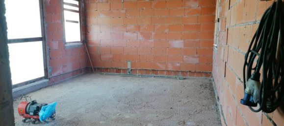 4 bedrooms Villa in Codevigo, Italy No. 370171 6