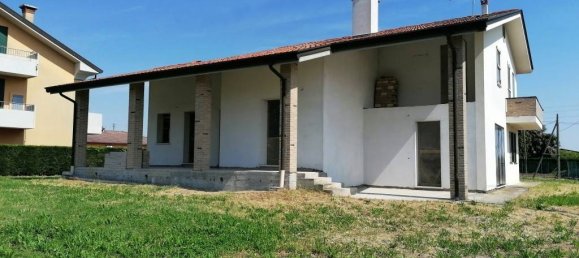 4 bedrooms Villa in Codevigo, Italy No. 370171 25