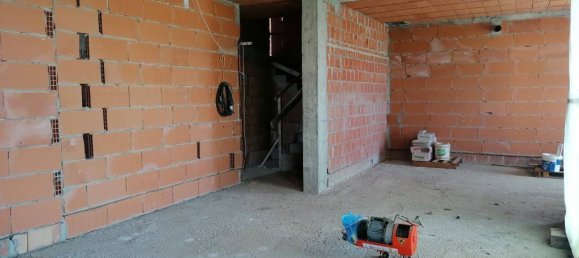 4 bedrooms Villa in Codevigo, Italy No. 370171 10