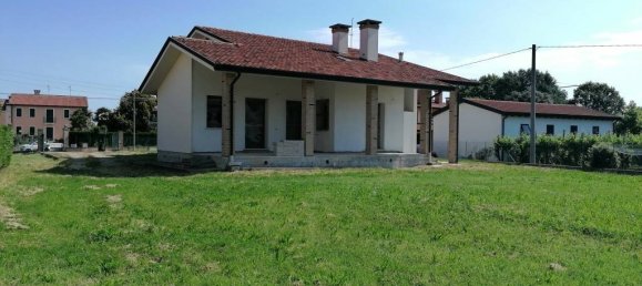 4 bedrooms Villa in Codevigo, Italy No. 370171 20