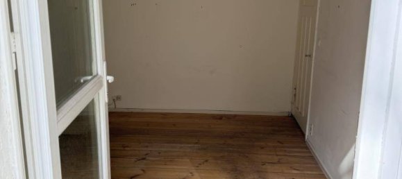 Квартира с 2 комнатами в Шарлоттенбург, Германия № 20537 3