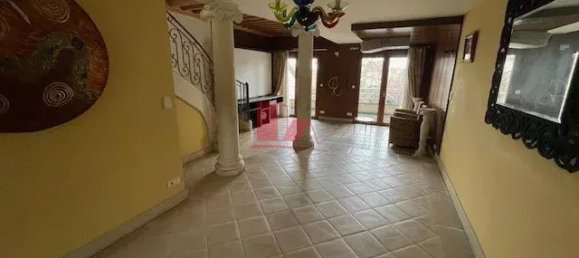 4 bedrooms House in Clamart, France No. 115979 3