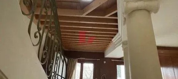 4 bedrooms House in Clamart, France No. 115979 5