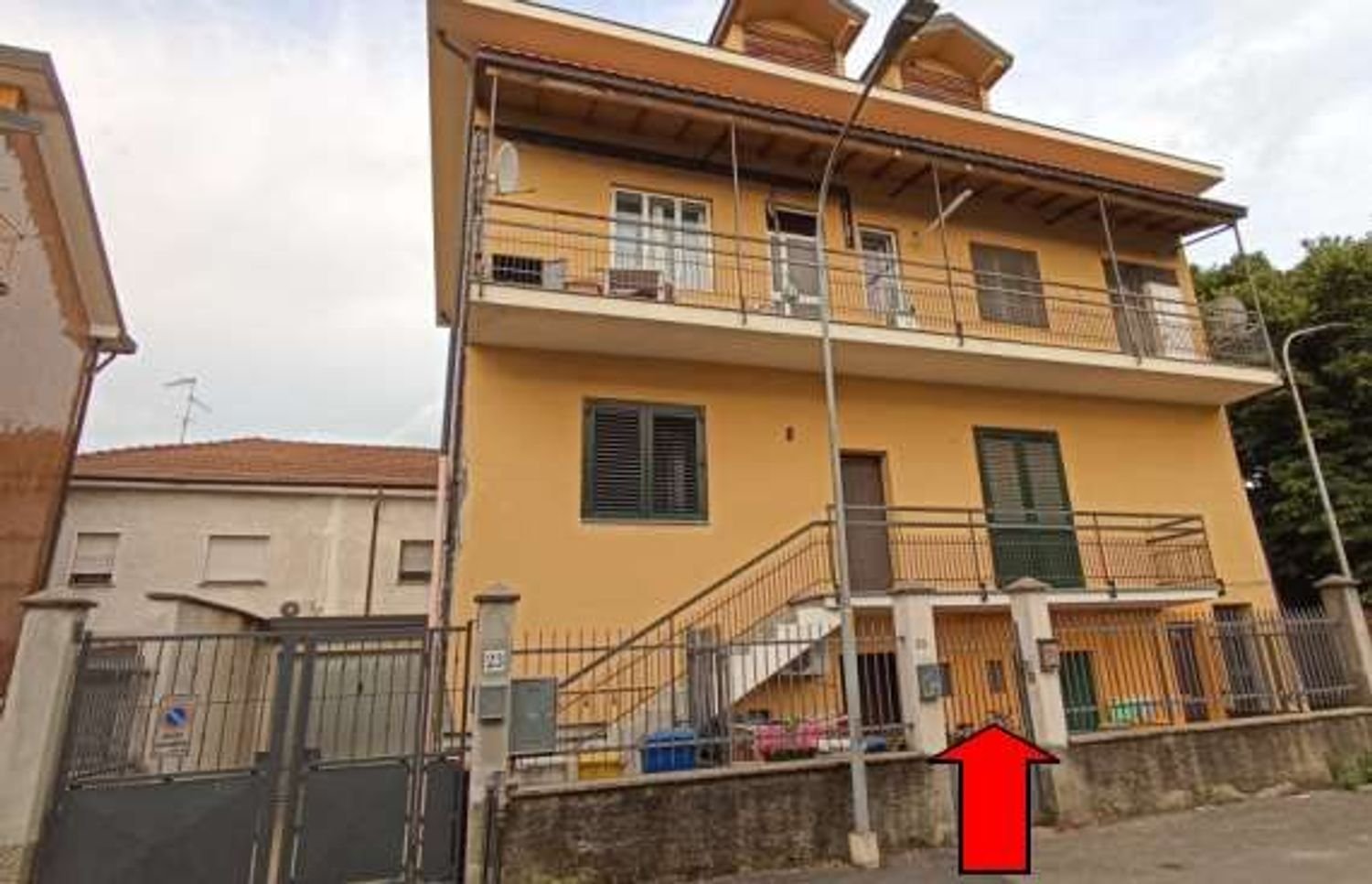 2 rooms Apartment in Rho, Italy No. 212783