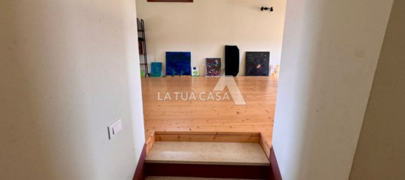 3 bedrooms House in Villafranca di Verona, Italy No. 151148 4