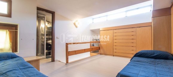 3 rooms Duplex in Appiano Gentile, Italy No. 63099 16