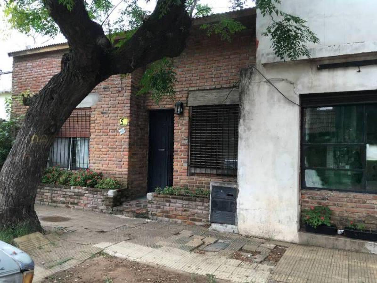 2 bedrooms House in General San Martin, Argentina No. 17595