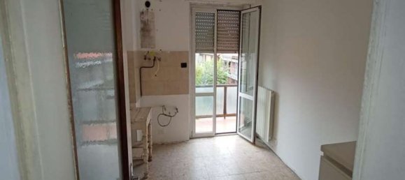 Apartamento de 3 habitaciónes en Pavia, Italy No. 186021 28