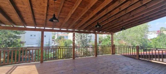 6 bedrooms Villa in Mesa Geitonia, Cyprus No. 17041 10