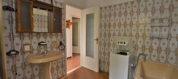 4-Zimmer Haus in Chiesanuova, Italy, Nr. 131198 17