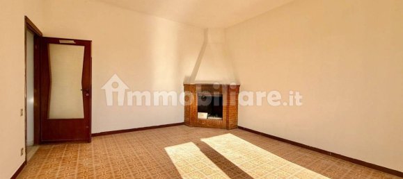 5 bedrooms Villa in Nettuno, Italy No. 376227 2