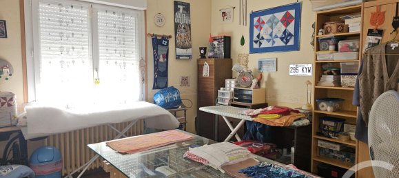 Casa de 5 dormitorios en Saint-Pierre-le-Moutier, France No. 200121 14