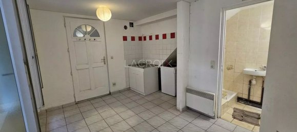 Studio in Gentilly, France No. 183493 2