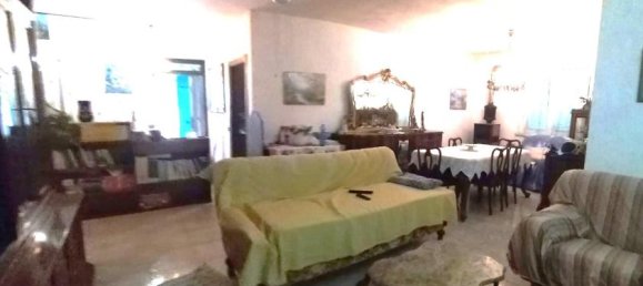 8 rooms Villa in Carrara, Italy No. 38348 3