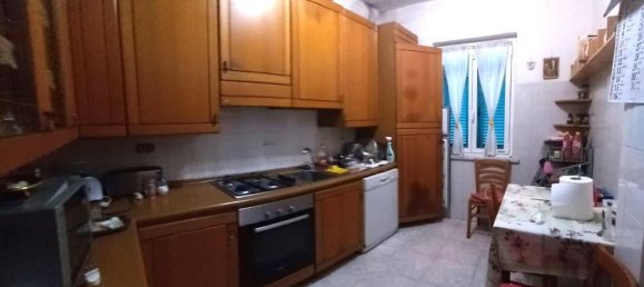 8 rooms Villa in Carrara, Italy No. 38348 5