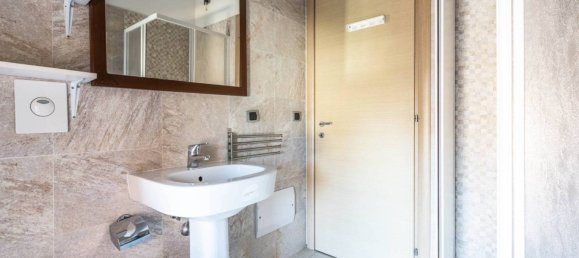 1 Schlafzimmer Wohnung in Rome, Italy, Nr. 12272 15