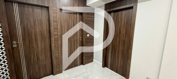 Casa de 5 dormitorios en Aulnay-sous-Bois, France No. 188084 11