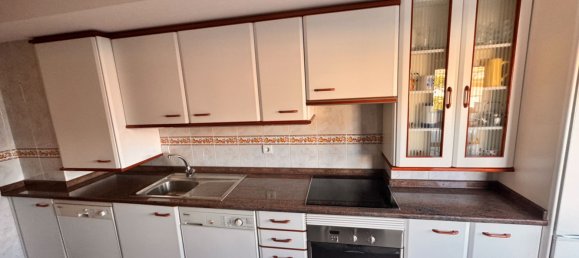 Apartamento de 3 dormitorios en Huesca, Spain No. 175875 8