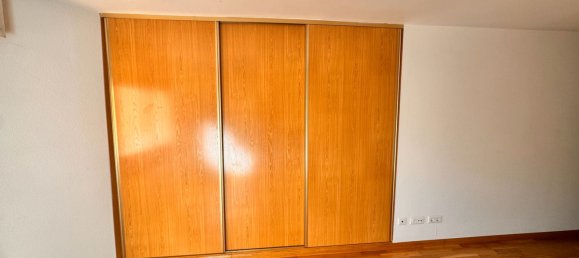 Apartamento de 3 dormitorios en Huesca, Spain No. 175875 23