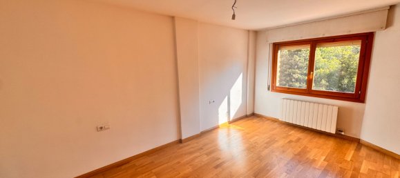 Apartamento de 3 dormitorios en Huesca, Spain No. 175875 22