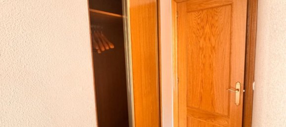 Apartamento de 3 dormitorios en Huesca, Spain No. 175875 20