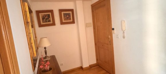 Apartamento de 3 dormitorios en Huesca, Spain No. 175875 3