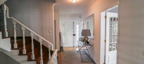 4 bedrooms House in Cascais, Portugal No. 176911 9