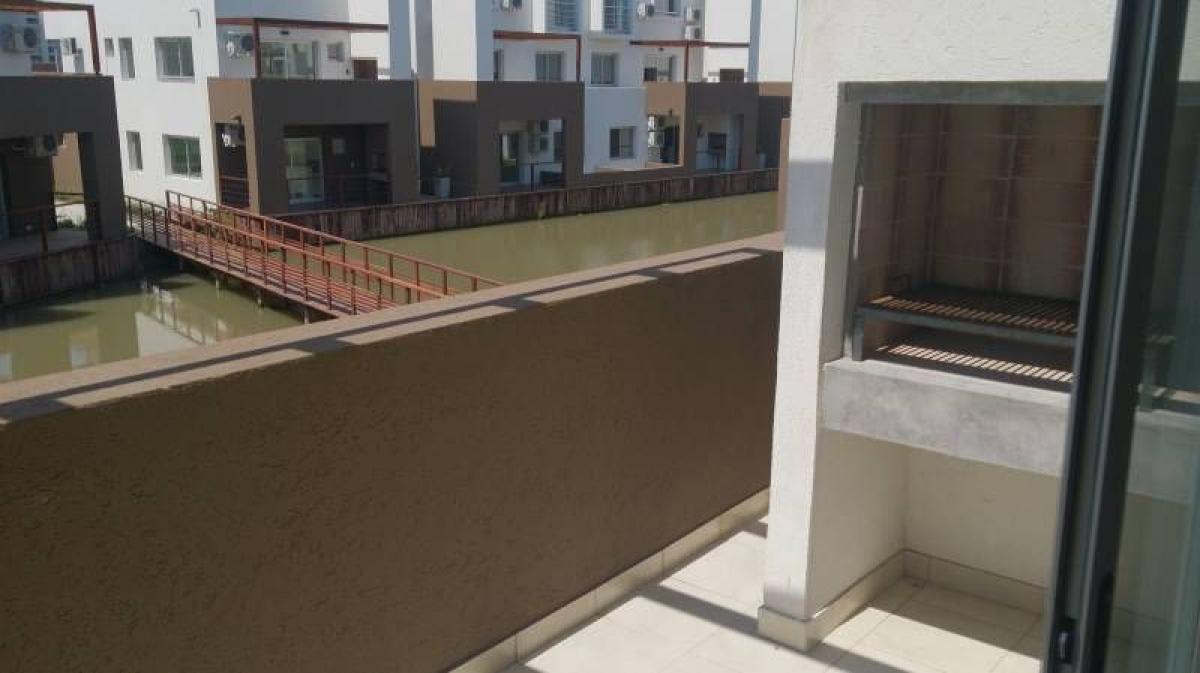 Studio in Tigre, Argentina No. 55741